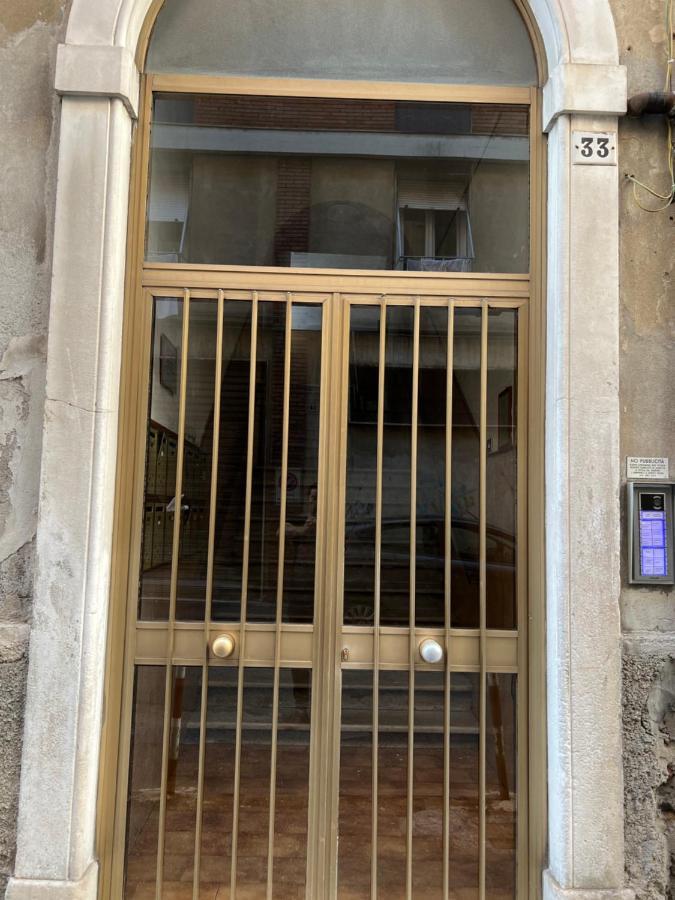 Federici La Tua Base Per Esplorare La Citta E Le Cinque Terre L'Appartamento Accogliente E Centrale La Spezia Kültér fotó